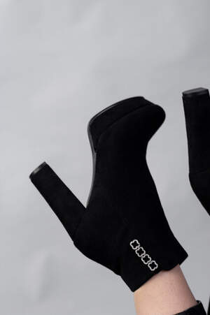 Ботильоны женские Fashion Dice 2486 36 размер 23,5 см Черный Ботильоны женские Fashion Dice 2486 36 размер 23,5 см Черный