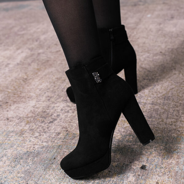 Ботильоны женские Fashion Flicka 3385 36 размер 23,5 см Черный Ботильоны женские Fashion Flicka 3385 36 размер 23,5 см Черный