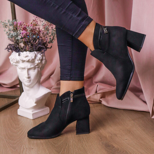 Ботильоны женские Fashion Jet 2297 38 размер 24,5 см Черный Ботильоны женские Fashion Jet 2297 38 размер 24,5 см Черный