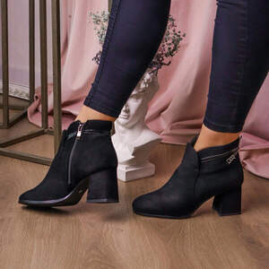 Ботильоны женские Fashion Jet 2297 38 размер 24,5 см Черный Ботильоны женские Fashion Jet 2297 38 размер 24,5 см Черный