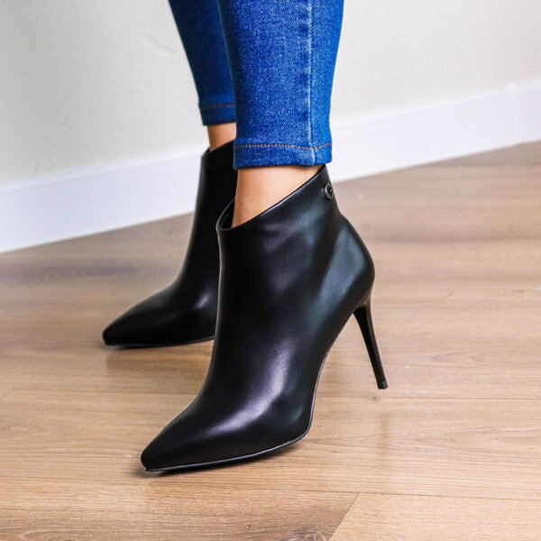 Ботильоны женские Fashion Madness 3254 36 размер 23,5 см Черный Ботильоны женские Fashion Madness 3254 36 размер 23,5 см Черный