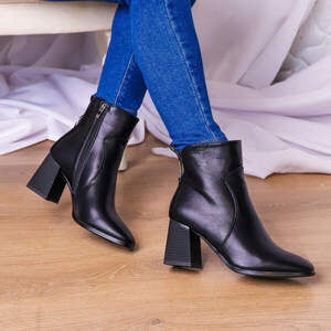 Ботильоны женские Fashion Millie 2325 40 размер 25 см Черный Ботильоны женские Fashion Millie 2325 40 размер 25 см Черный