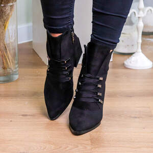 Ботильоны женские Fashion Sirius 3246 35 размер 23 см Черный Ботильоны женские Fashion Sirius 3246 35 размер 23 см Черный