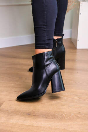 Ботильоны женские Fashion Splash 3244 35 размер 23 см Черный Ботильоны женские Fashion Splash 3244 35 размер 23 см Черный