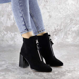 Ботильоны женские Fashion Springer 2404 39 размер 25 см Черный Ботильоны женские Fashion Springer 2404 39 размер 25 см Черный