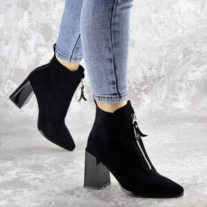 Ботильоны женские Fashion Springer 2404 39 размер 25 см Черный Ботильоны женские Fashion Springer 2404 39 размер 25 см Черный