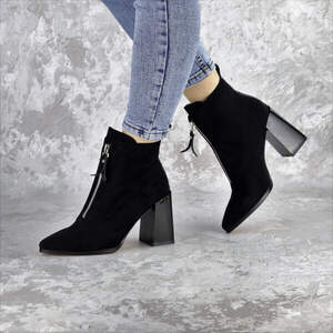 Ботильоны женские Fashion Springer 2404 39 размер 25 см Черный Ботильоны женские Fashion Springer 2404 39 размер 25 см Черный