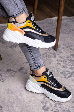 Женские кроссовки Fashion Ferris 1760 37 размер 23,5 см Черный Женские кроссовки Fashion Ferris 1760 37 размер 23,5 см Черный