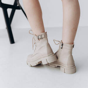 Ботинки женские Fashion Daria 3287 38 размер 24,5 см Бежевый Ботинки женские Fashion Daria 3287 38 размер 24,5 см Бежевый