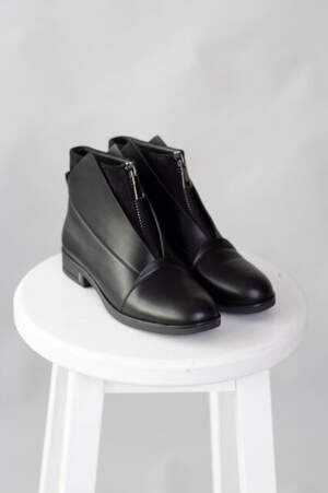 Ботинки женские Fashion Fatty 2481 41 размер 26 см Черный Ботинки женские Fashion Fatty 2481 41 размер 26 см Черный