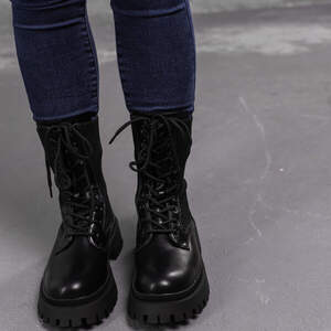 Ботинки женские Fashion Horseshoe 3368 39 размер 25 см Черный Ботинки женские Fashion Horseshoe 3368 39 размер 25 см Черный