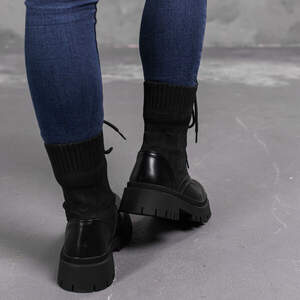 Ботинки женские Fashion Horseshoe 3368 39 размер 25 см Черный Ботинки женские Fashion Horseshoe 3368 39 размер 25 см Черный