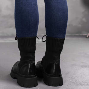 Ботинки женские Fashion Horseshoe 3368 39 размер 25 см Черный Ботинки женские Fashion Horseshoe 3368 39 размер 25 см Черный