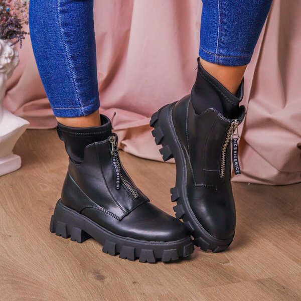 Ботинки женские Fashion Nutmeg 2378 36 размер 23,5 см Черный Ботинки женские Fashion Nutmeg 2378 36 размер 23,5 см Черный