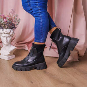 Ботинки женские Fashion Nutmeg 2378 36 размер 23,5 см Черный Ботинки женские Fashion Nutmeg 2378 36 размер 23,5 см Черный