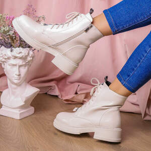 Ботинки женские Fashion Patchy 2163 38 размер 24,5 см Бежевый Ботинки женские Fashion Patchy 2163 38 размер 24,5 см Бежевый