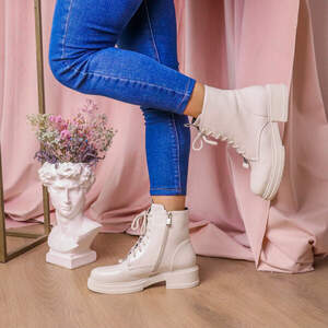 Ботинки женские Fashion Patchy 2163 38 размер 24,5 см Бежевый Ботинки женские Fashion Patchy 2163 38 размер 24,5 см Бежевый