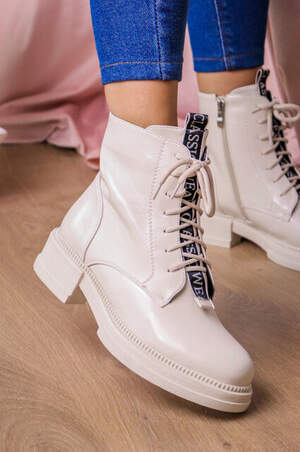 Ботинки женские Fashion Patchy 2163 38 размер 24,5 см Бежевый Ботинки женские Fashion Patchy 2163 38 размер 24,5 см Бежевый