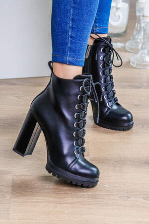 Ботинки женские Fashion Raven 3265 40 размер 25,5 см Черный Ботинки женские Fashion Raven 3265 40 размер 25,5 см Черный