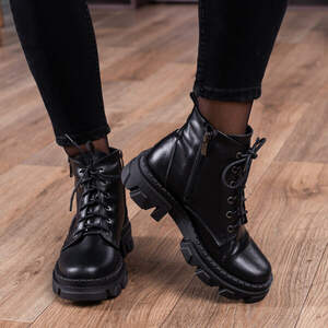 Ботинки женские Fashion Shesha 3353 36 размер 23,5 см Черный Ботинки женские Fashion Shesha 3353 36 размер 23,5 см Черный