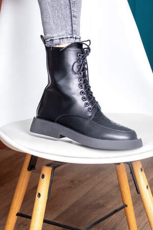 Ботинки женские Fashion Tootsie 2409 36 размер 23,5 см Черный