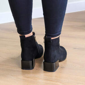 Ботинки женские Fashion Vulcan 2422 39 размер 25 см Черный