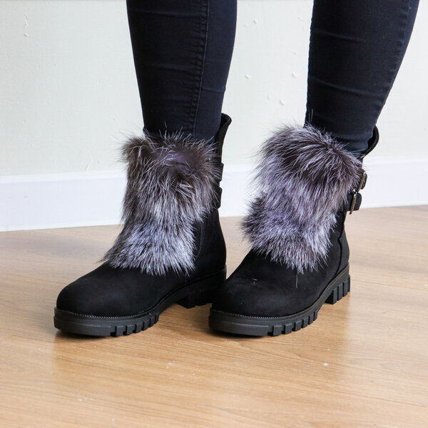 Ботинки женские зимние Fashion Beast 2334 37 размер 24 см Черный Ботинки женские зимние Fashion Beast 2334 37 размер 24 см Черный