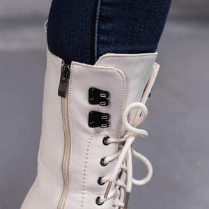 Ботинки женские зимние Fashion Daisy 3362 38 размер 24,5 см Бежевый