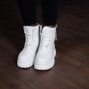 Ботинки женские зимние Fashion Katiness 3345 39 размер 25 см Белый