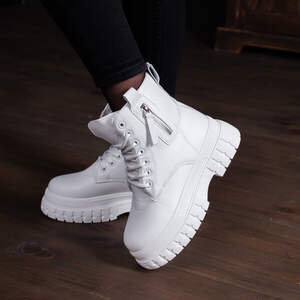 Ботинки женские зимние Fashion Katiness 3345 39 размер 25 см Белый