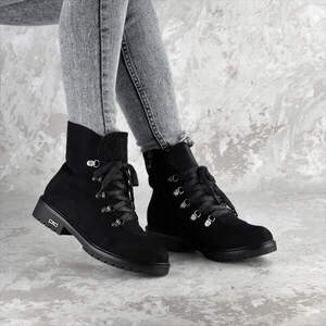 Ботинки женские зимние Fashion Oberon 2379 36 размер 23,5 см Черный Ботинки женские зимние Fashion Oberon 2379 36 размер 23,5 см Черный