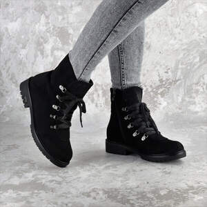 Ботинки женские зимние Fashion Oberon 2379 36 размер 23,5 см Черный Ботинки женские зимние Fashion Oberon 2379 36 размер 23,5 см Черный