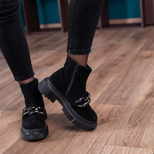 Ботинки женские зимние Fashion Raider 3351 36 размер 23,5 см Черный Ботинки женские зимние Fashion Raider 3351 36 размер 23,5 см Черный