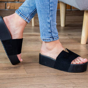 Шлепанцы женские Fashion Zaca 2979 37 размер 23,5 см Черный