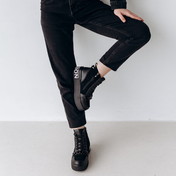 Ботинки женские зимние Fashion Sugar 3307 38 размер 23,5 см Черный Ботинки женские зимние Fashion Sugar 3307 38 размер 23,5 см Черный