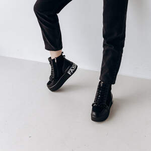 Ботинки женские зимние Fashion Sugar 3307 38 размер 23,5 см Черный Ботинки женские зимние Fashion Sugar 3307 38 размер 23,5 см Черный