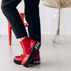 Ботинки женские зимние Fashion Sugar 3309 36 размер 22,5 см Красный Ботинки женские зимние Fashion Sugar 3309 36 размер 22,5 см Красный